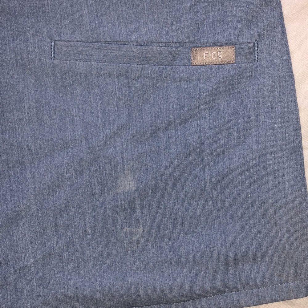 Figs Scrub Top - Picture 4 of 5